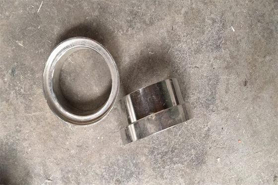 V-Draht-Duplexstahlrohr SS316L wickelte Rohr-Brunnenfilter 0,1 - 30mm der Schlitz ein